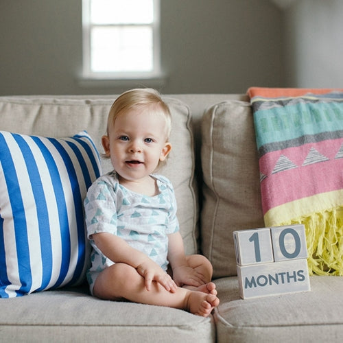 Pearhead baby age sales blocks